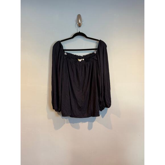 Boden Tops - Boden Off-Shoulder Navy Peasant Blouse
Size: US 14 (UK 18)
